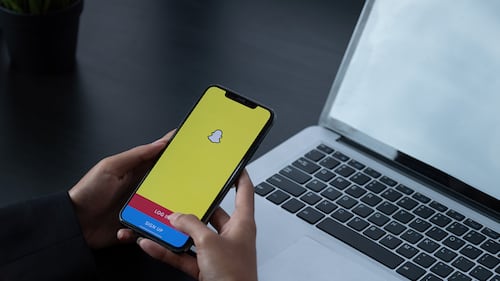 Snap Uses AI Chatbot to Refine Its Ad Business